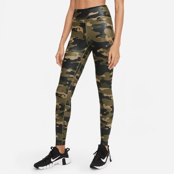 NIKE Women's ONE Dri-FIT Mid-Rise Camo Tight Leggings Sz. SMALL - NWT - Picture 1 of 5